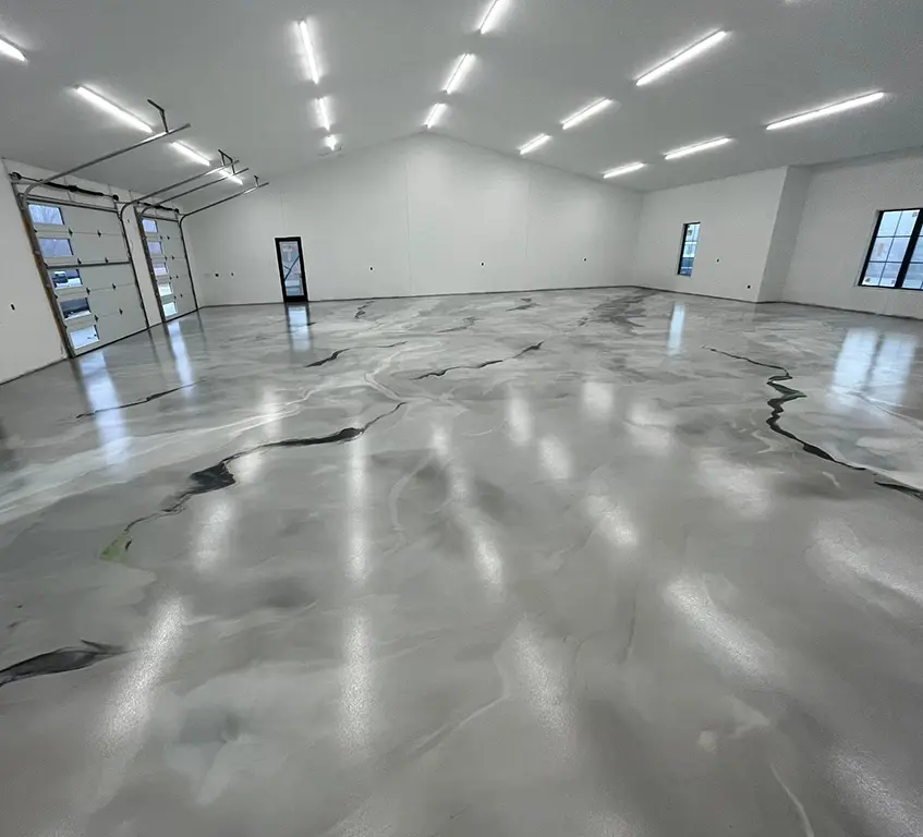 High-gloss metallic epoxy floor with 3D marbled movement
