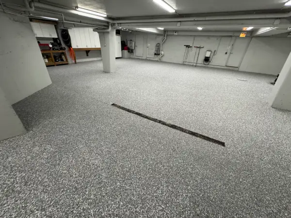 Finished polyurea flake garage floor in Nightfall blend in Chicago, IL